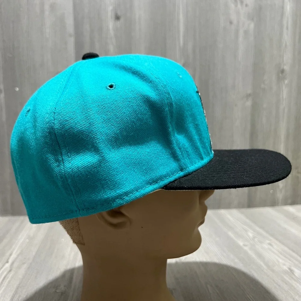 VTG Florida Marlins Sports Specialties Script Wool Fitted Hat 7‎ 3/8 Teal/Black